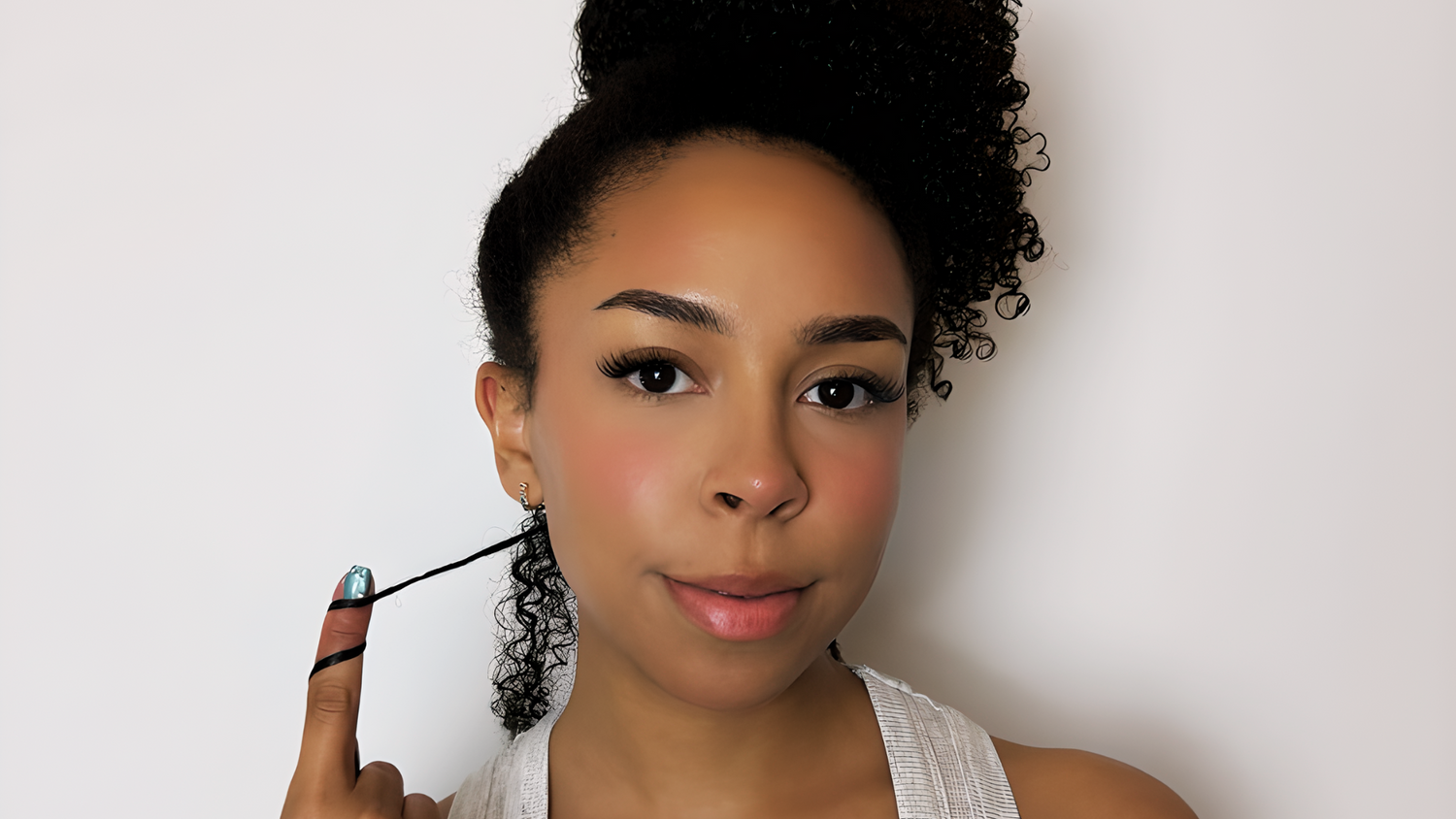 Finger Coiling vs. Brush Styling