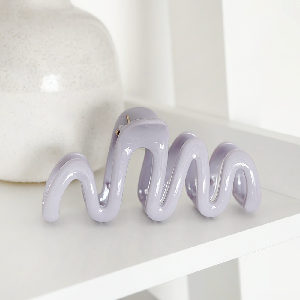 Coconut Lane Squiggle Claw Clip - Lilac