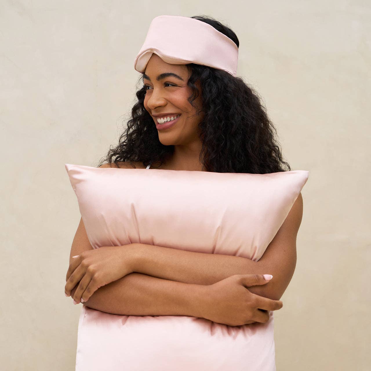 Kitsch Contour Pillow Eye Mask - Blush