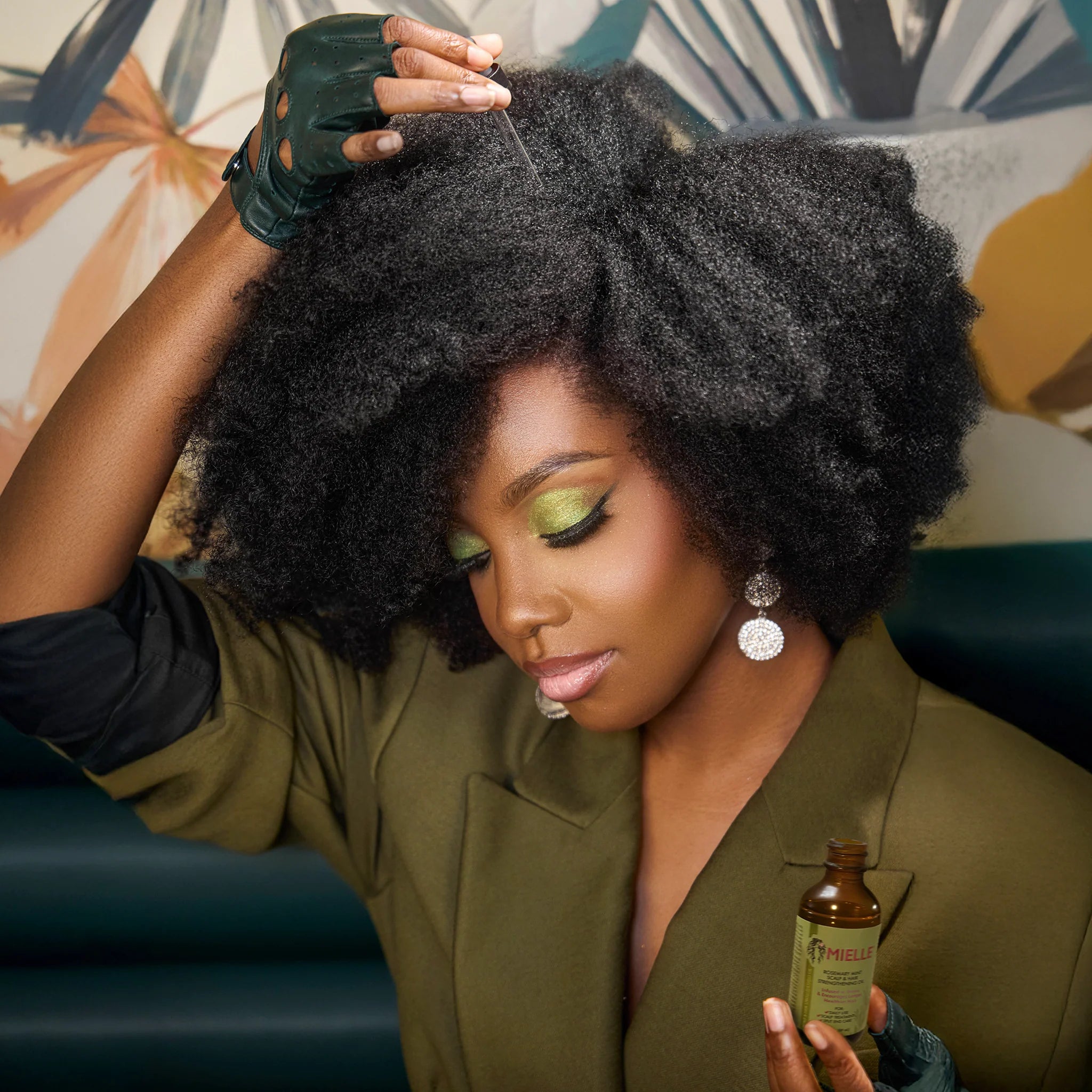 Mielle Organics Rosemary Mint Scalp & Hair Strengthening Oil 2oz