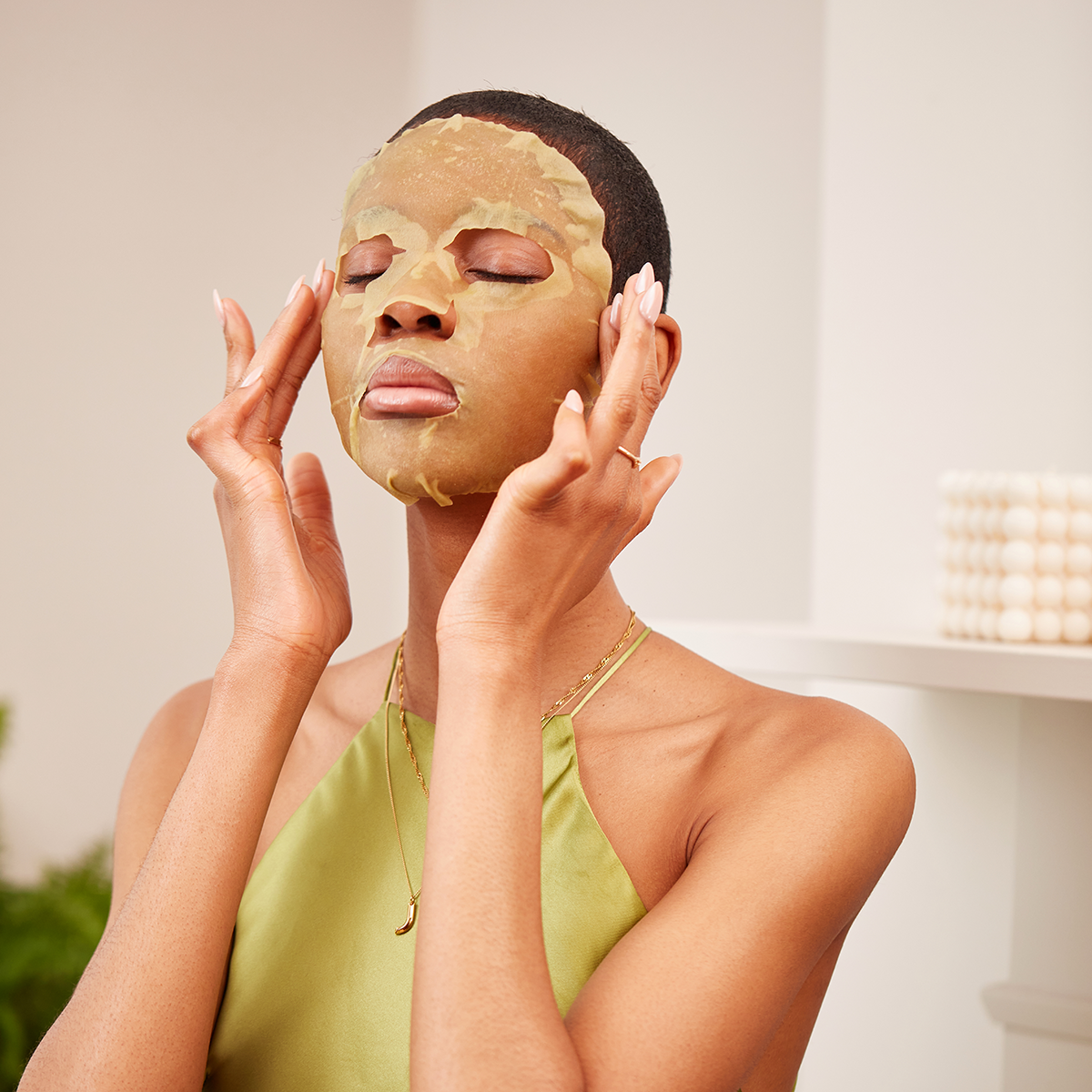 Vitamasques Superfood Matcha Clear & Calm Antioxidant Face Sheet Mask