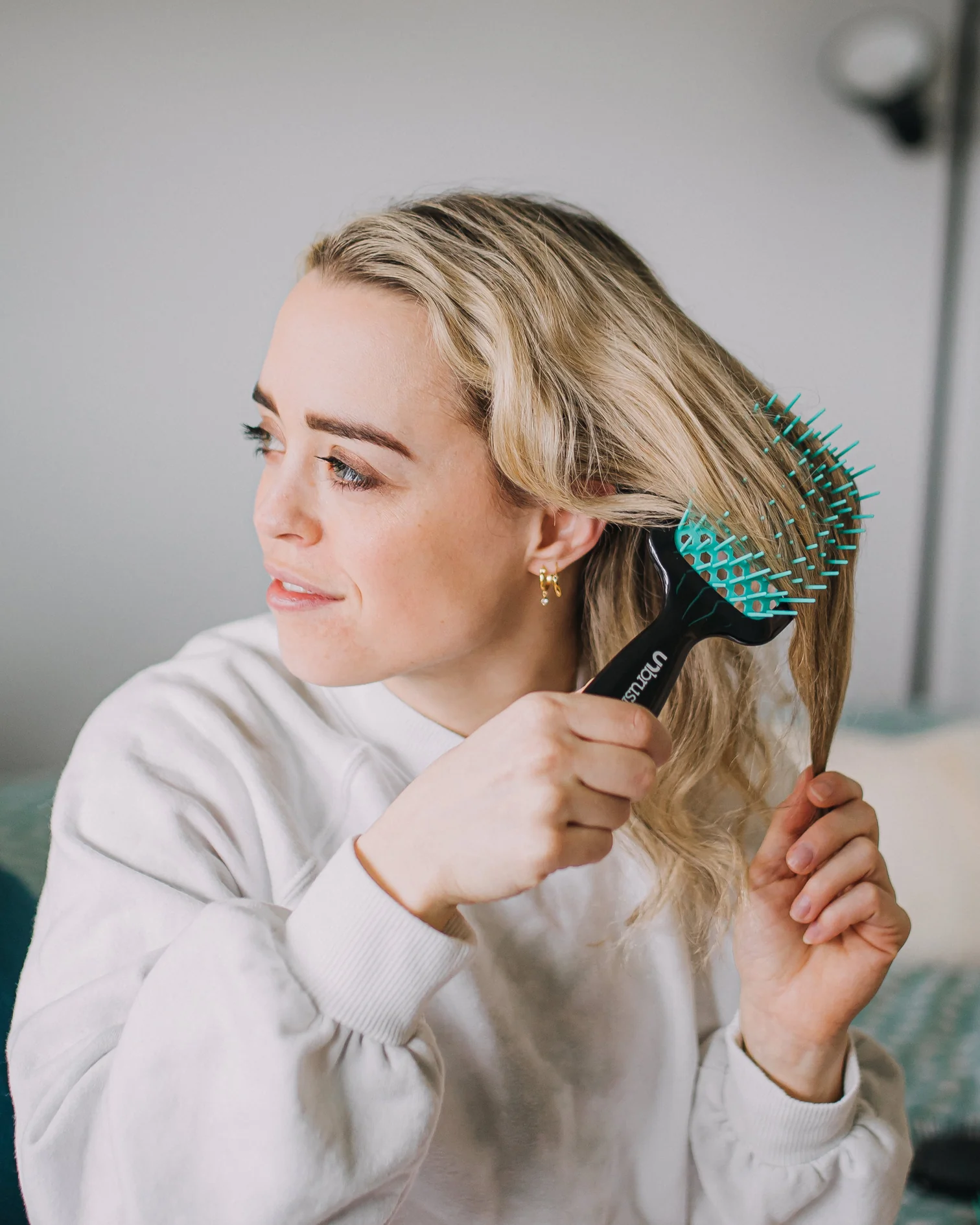 UNbrush Detangling Hair Brush - Lagoon