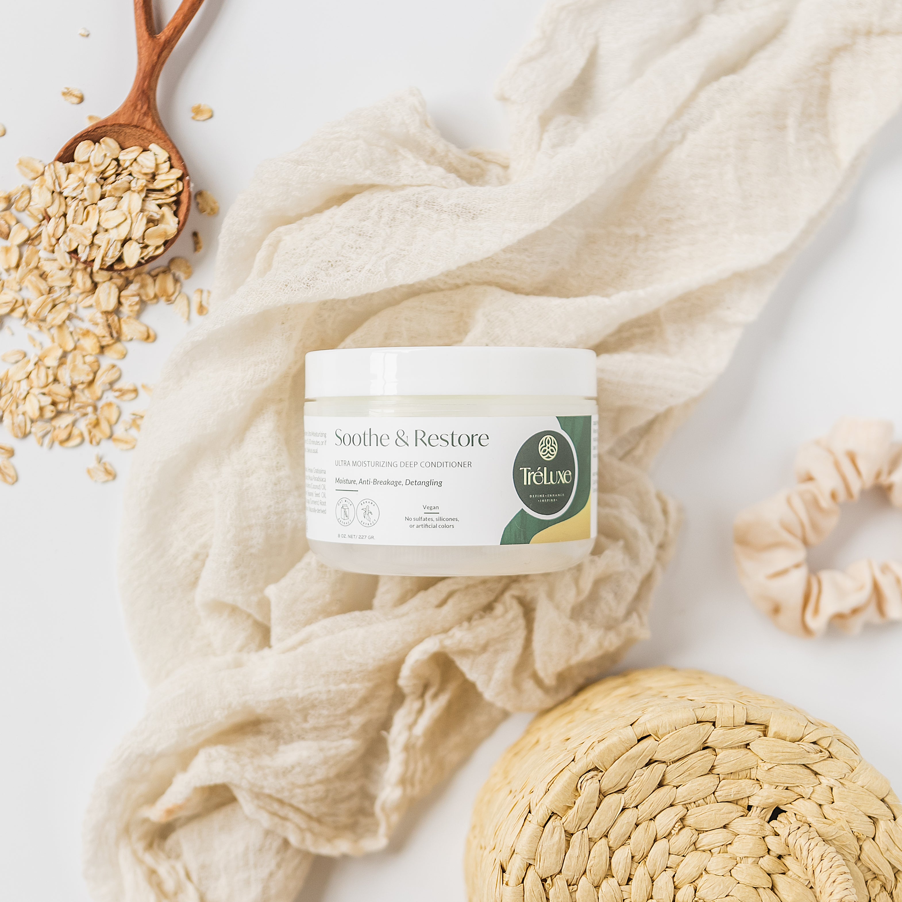 TréLuxe Soothe & Restore Ultra Moisturizing Deep Conditioner 8oz