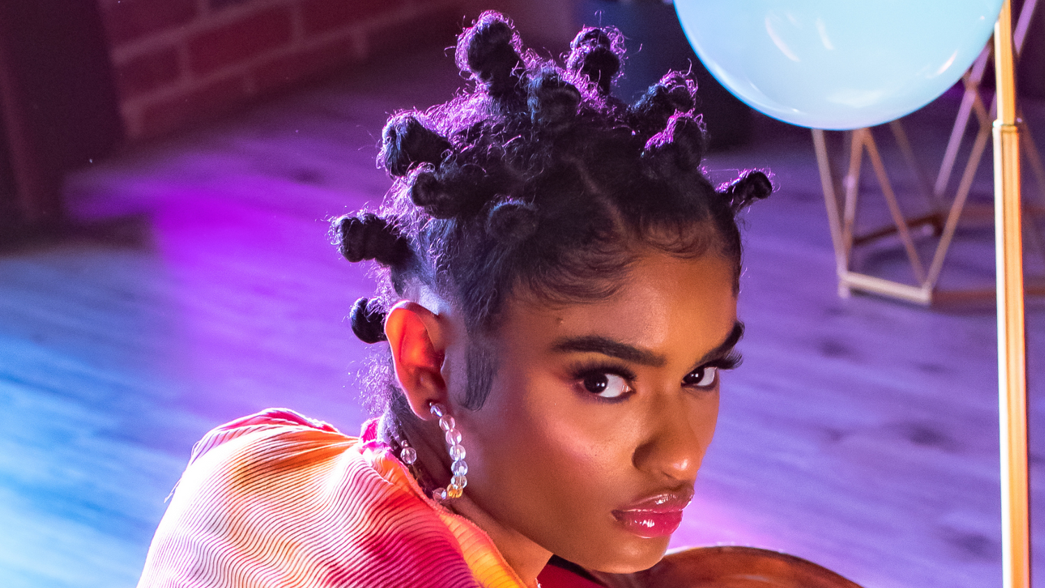 5 Festival Hairstyles for Curly Hair That Last All Day