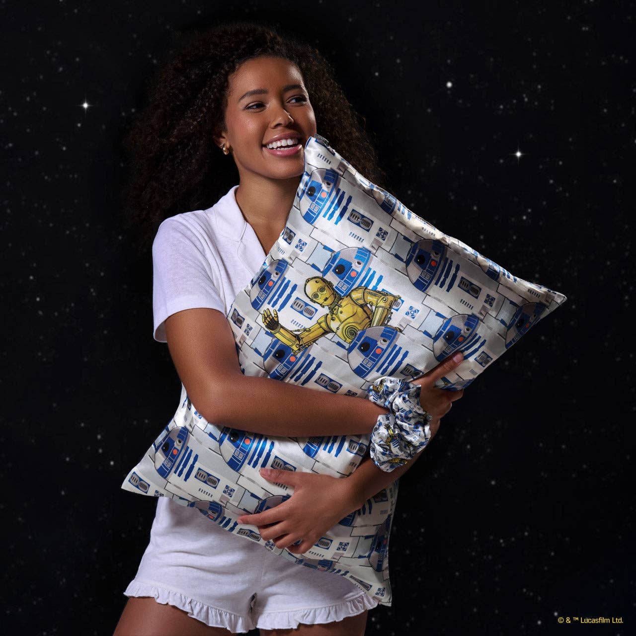 Star Wars™ &amp; Kitsch Satin Pillowcase in R2-D2 &amp; C-3PO
