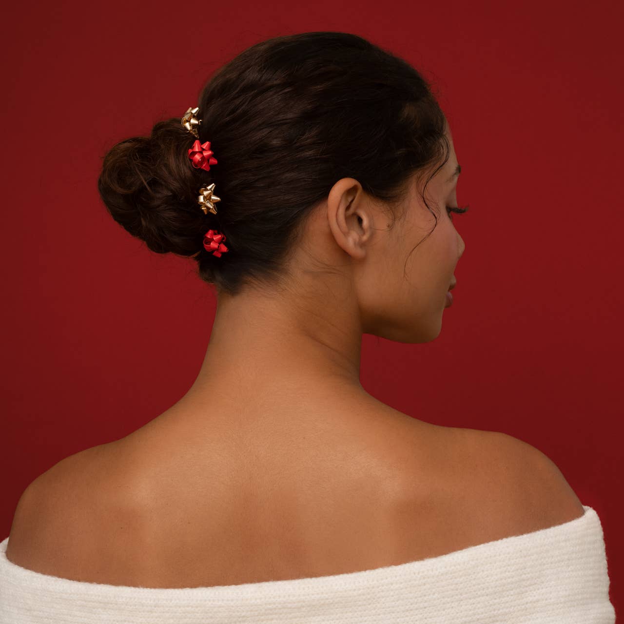 Kitsch Metal Gift Bow Bobby Pins 4pc Set - Red & Gold