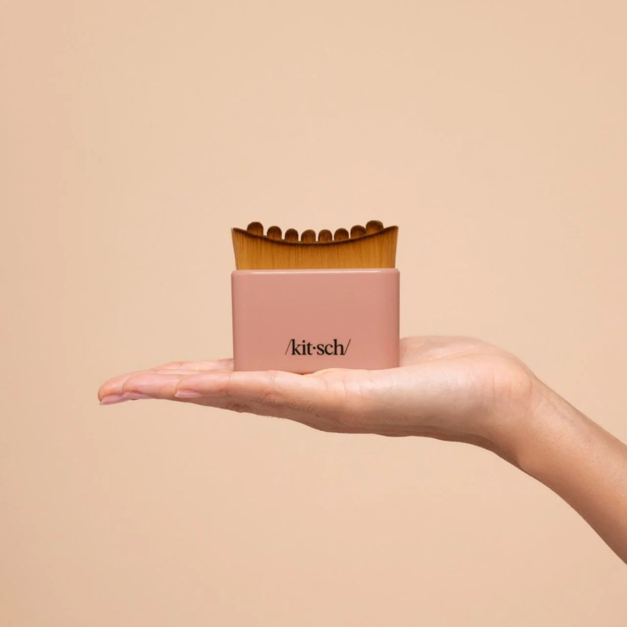Kitsch Lymphatic Contour Face Brush - Terracotta