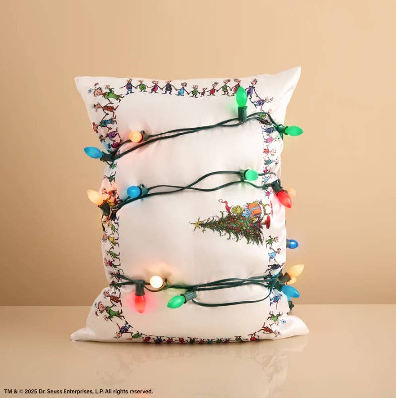 The Grinch x Kitsch Satin Pillowcase in Whoville