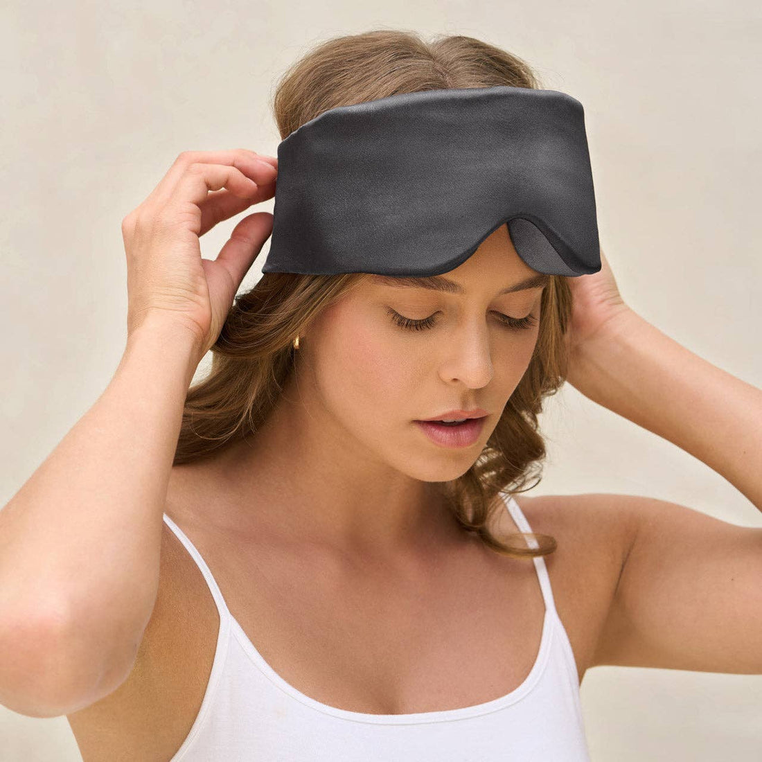 Kitsch Contour Pillow Eye Mask - Charcoal