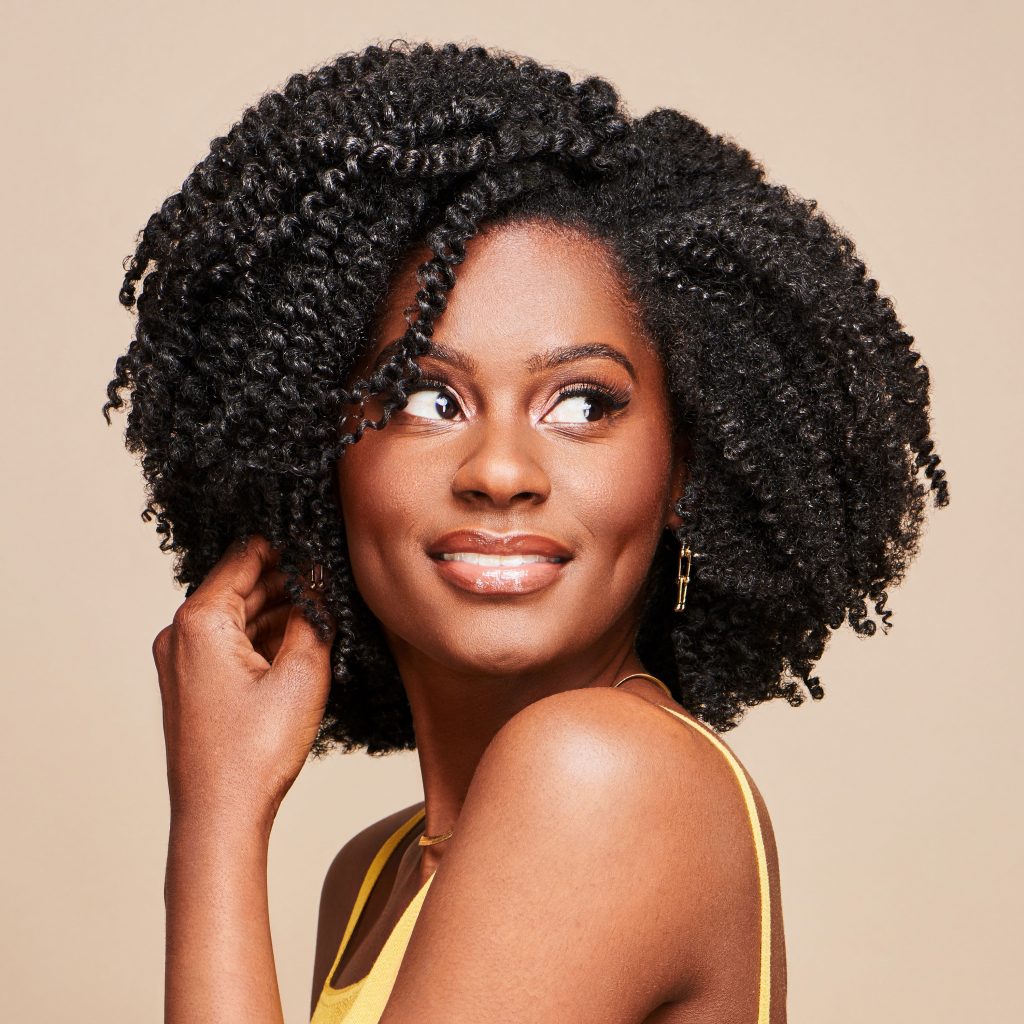 African Pride Moisture Miracle Black Castor & Jojoba Oil Max Hold Styling Gel 18oz