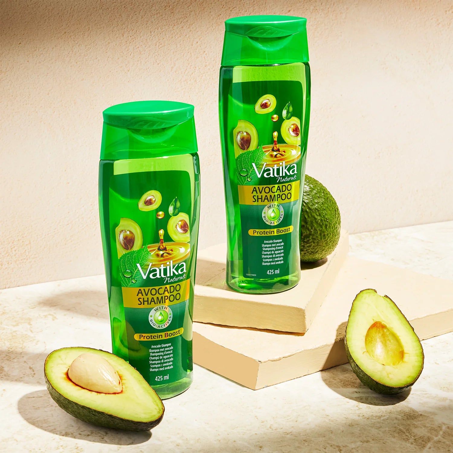 Dabur Vatika Naturals Avocado Shampoo 425ml