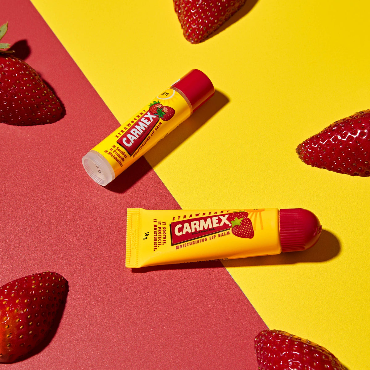 Carmex Strawberry Click Stick 4.25g