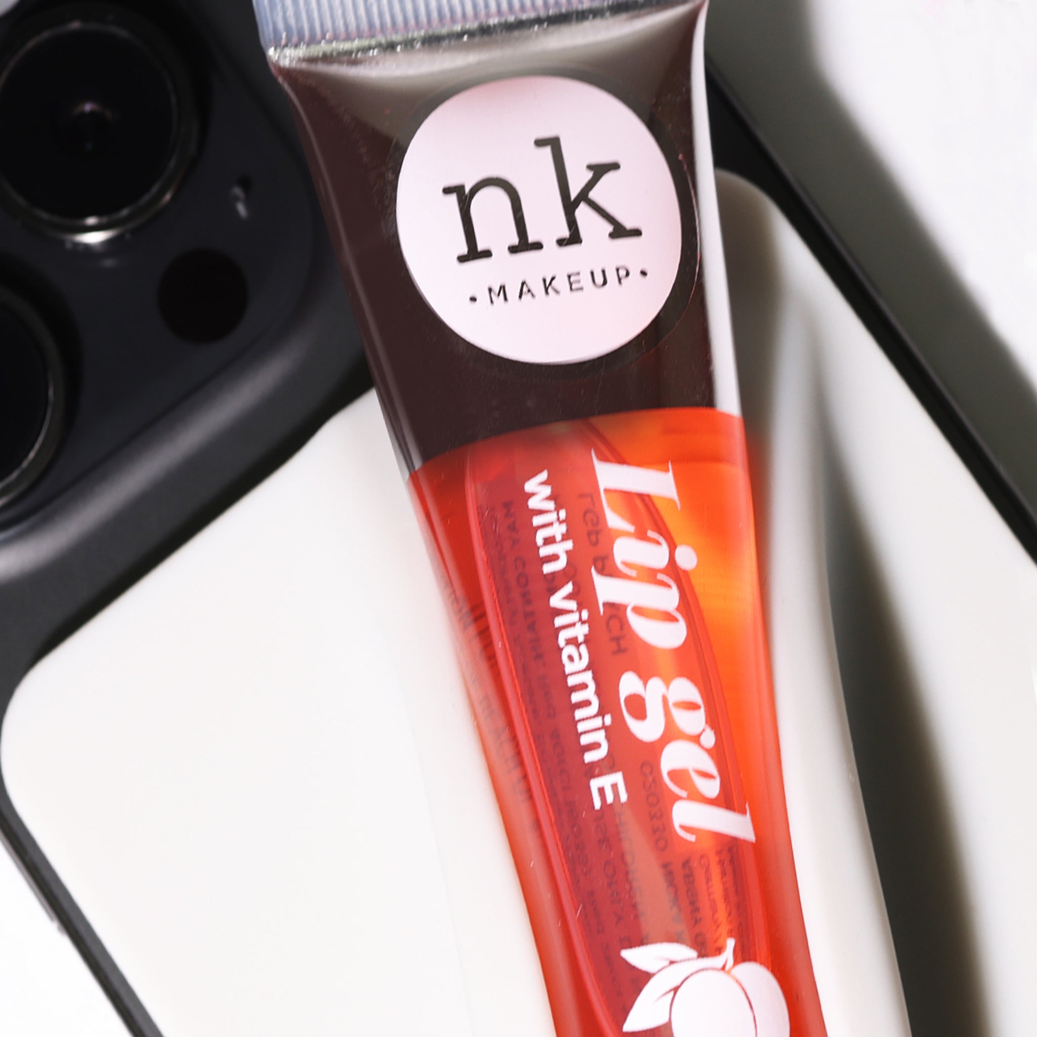 Nicka K Lippie Grippie Phone Lip Holder