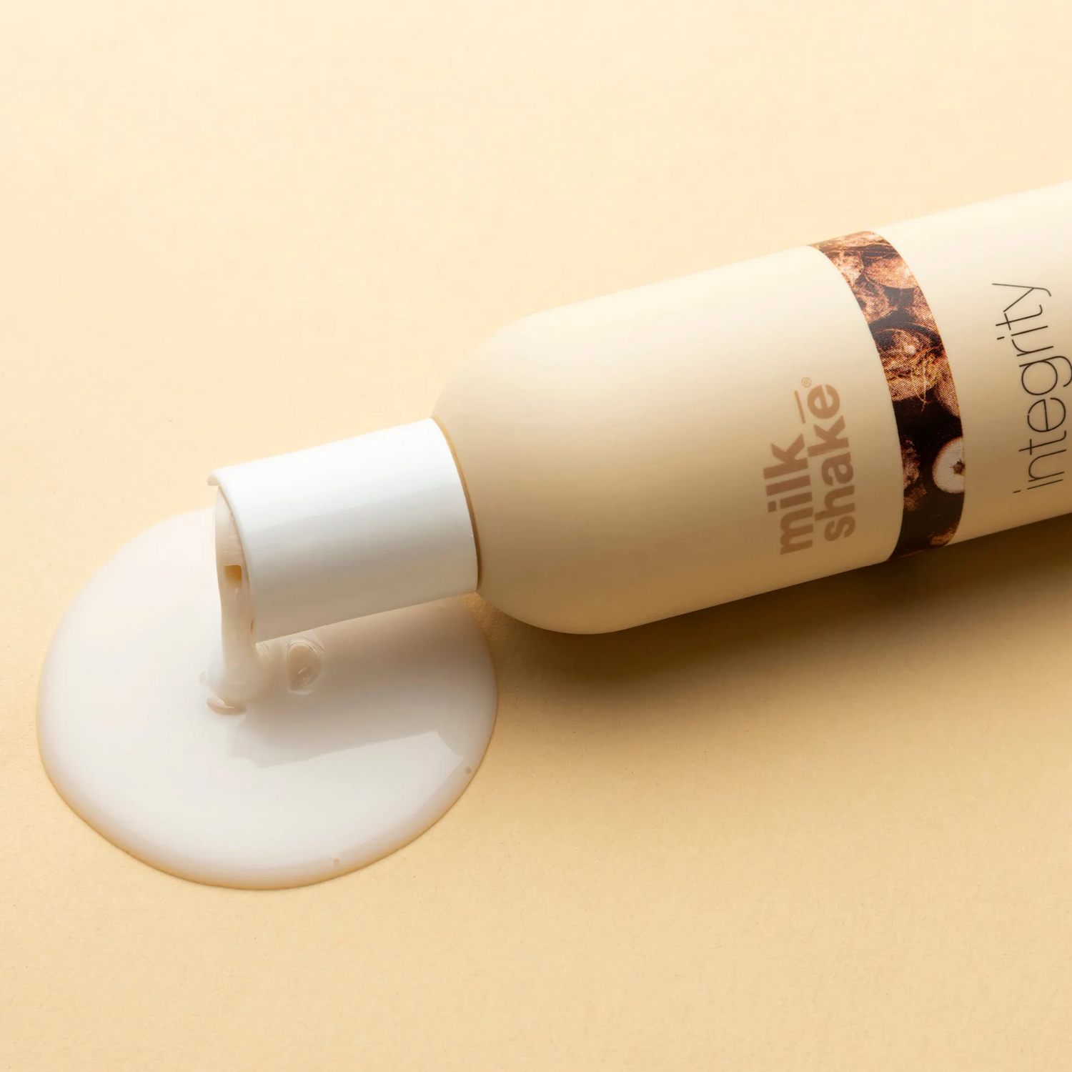 milk_shake Integrity Nourishing Shampoo 300ml