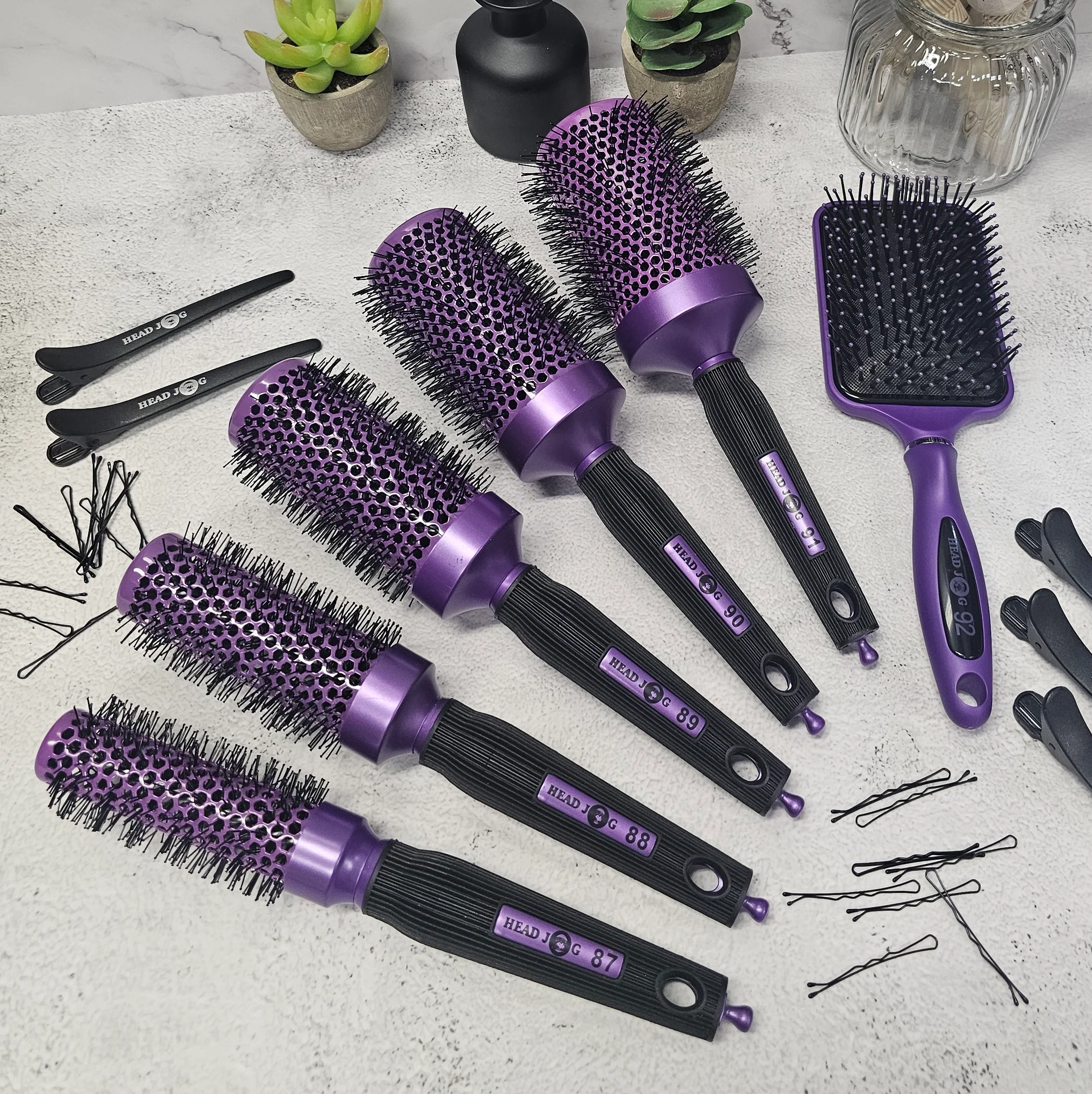 Head Jog Purple Round Brush