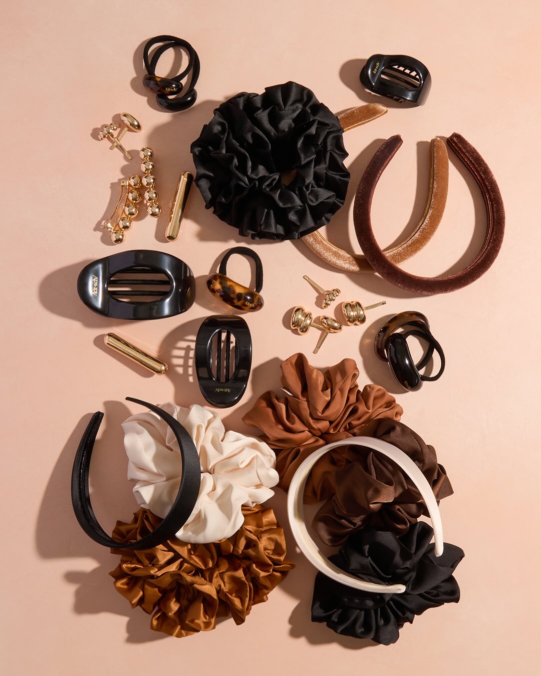 Clips & Ties