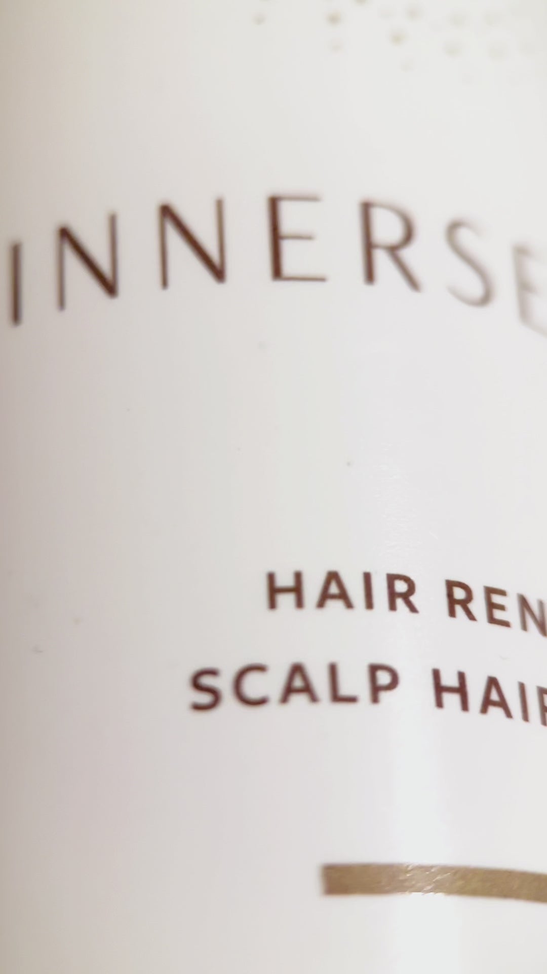 Load video: Hydrating treatment shampoo for flaky and irritated scalp