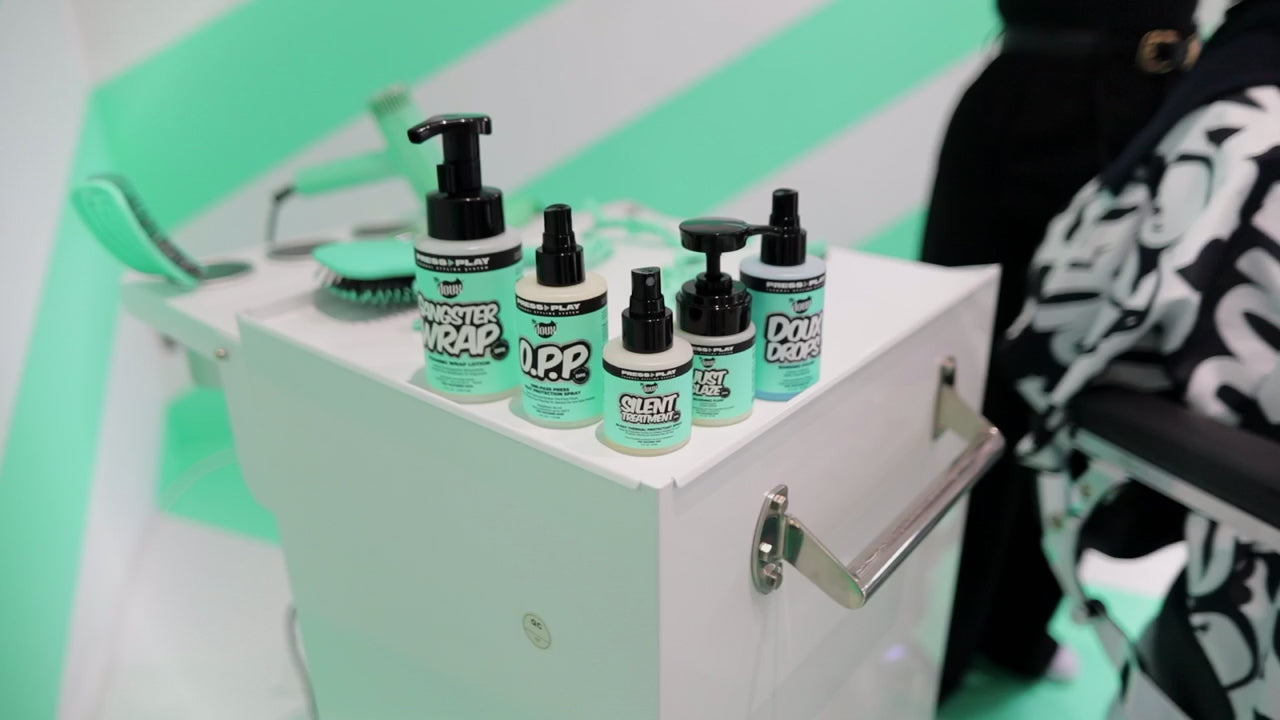 Load video: The Doux Silent Treatment 30-Day Anti-Humidity Spray 2oz