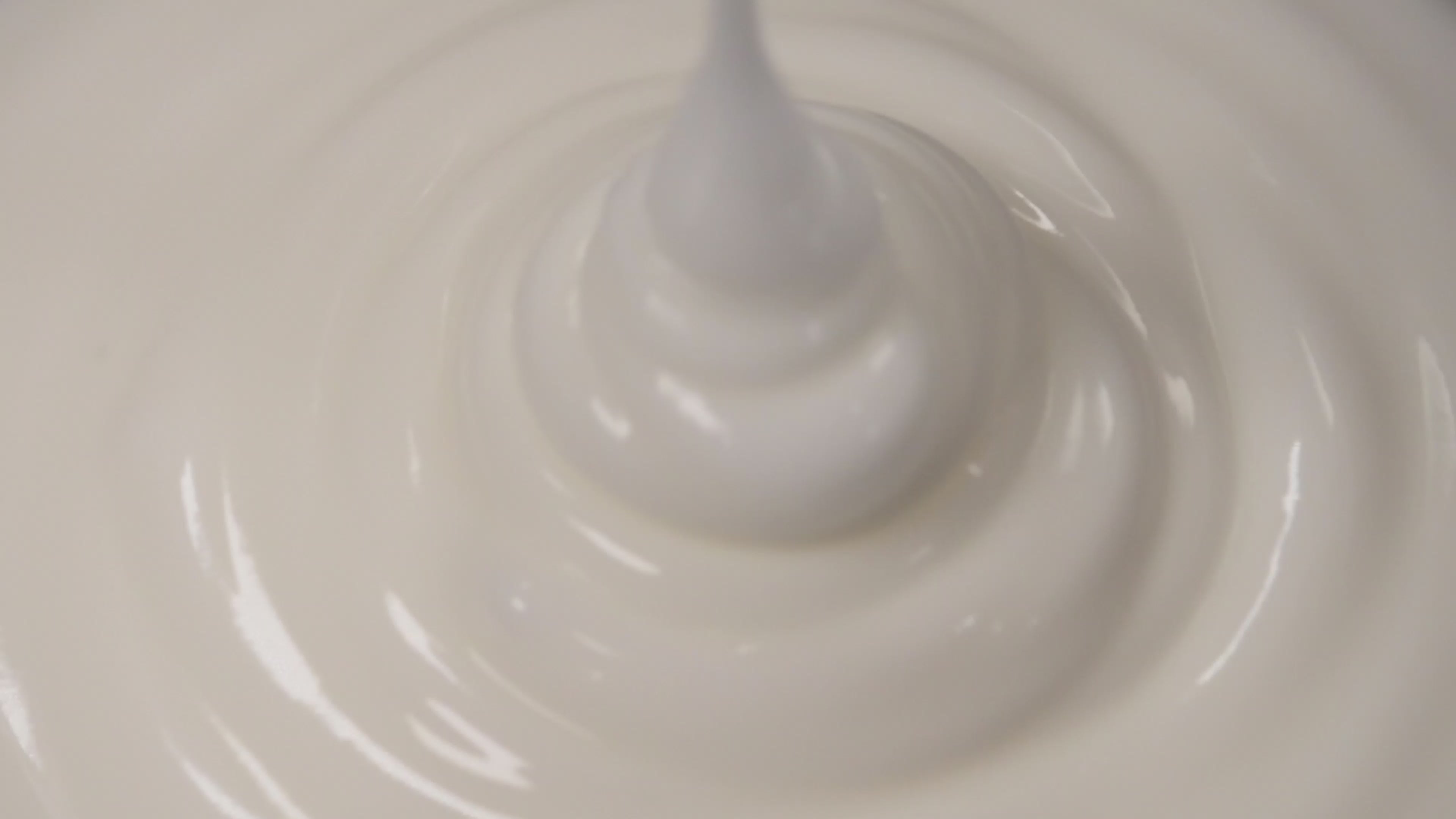 Revlon Curl Defining Caring Cream 150ml