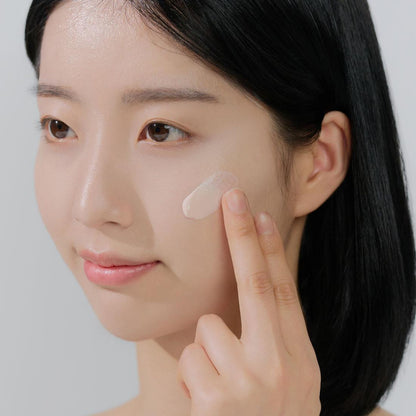 SKIN1004 Tone Brightening Tone-up Sunscreen SPF50+ PA++++ 50ml