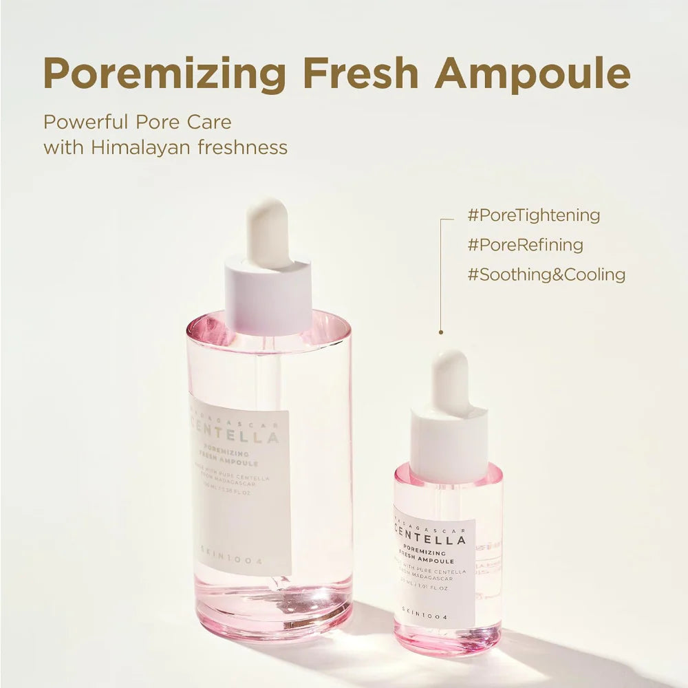 skin1004 madagascar centella poremizing fresh ampoule infographic featuring full-size and travel-size poremizing fresh ampoules. highlights a pore-refining formula designed to help minimise the appearance of enlarged pores, soothe and cool the skin, and leave the complexion feeling refreshed and balanced.